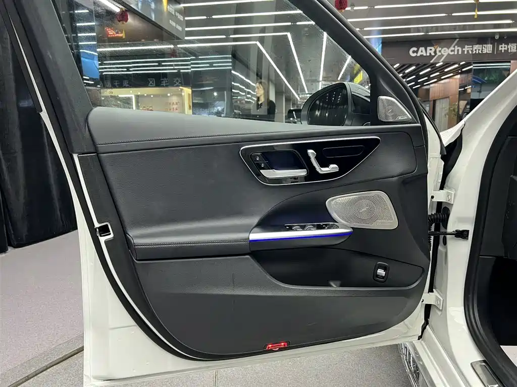 Mercedes-Benz Mercedes-Benz C-Class 2023 Facelift C 260 L Sport 2023 - thumbnail 17