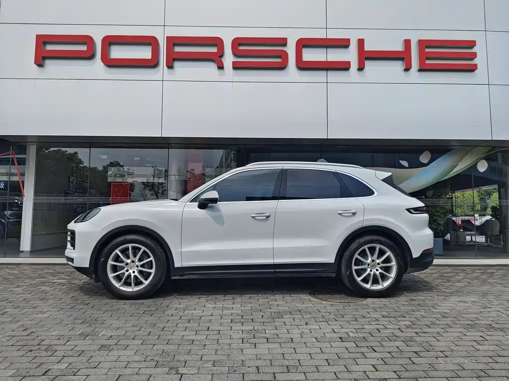 Porsche Porsche Cayenne 2024 Cayenne 3.0T 2024 - thumbnail 2