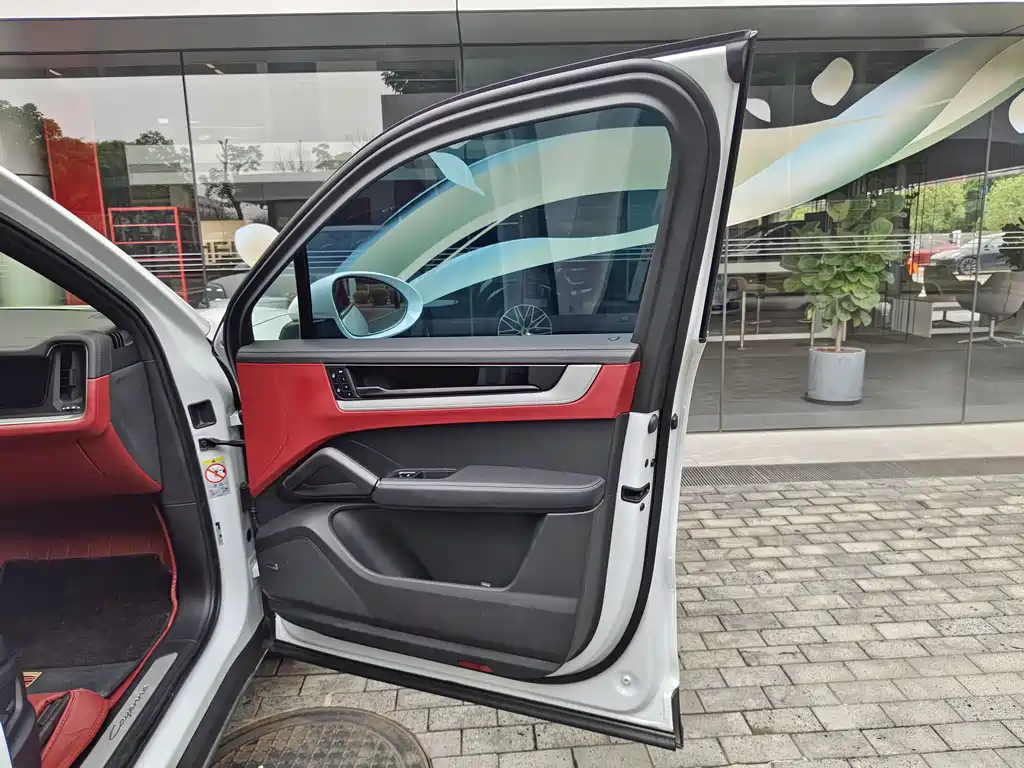 Porsche Porsche Cayenne 2024 Cayenne 3.0T 2024 - thumbnail 16
