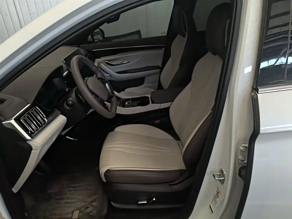 BYD Song PLUS EV 520km Premium 2025 - thumbnail 15