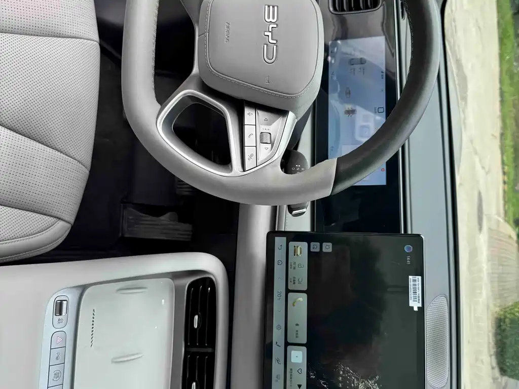 BYD Sea Lion 06 EV 605 Pilot Pro 2025 - thumbnail 13