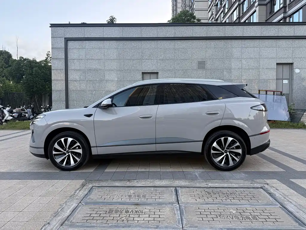 BYD Sea Lion 06 EV 520 2025 - thumbnail 16