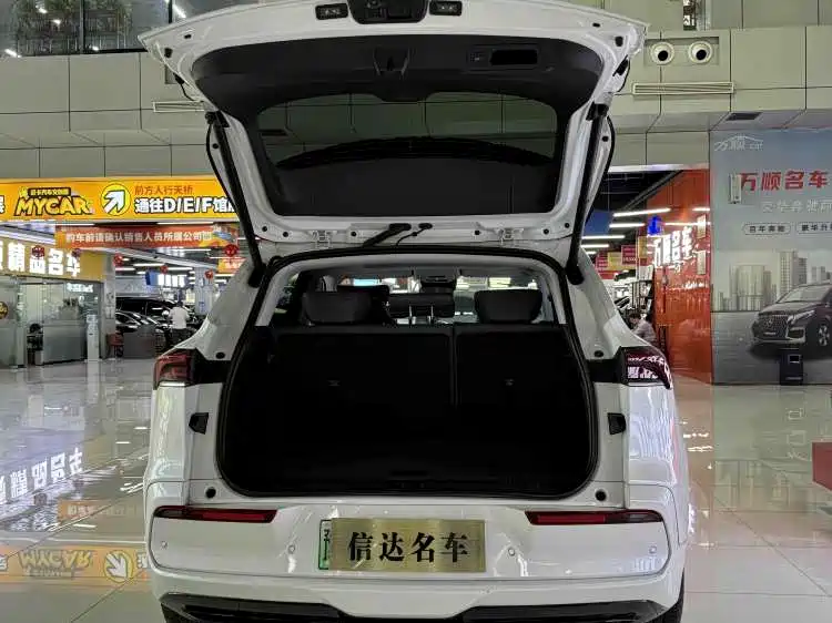 Buick Buick E5 620KM 2025 - thumbnail 7