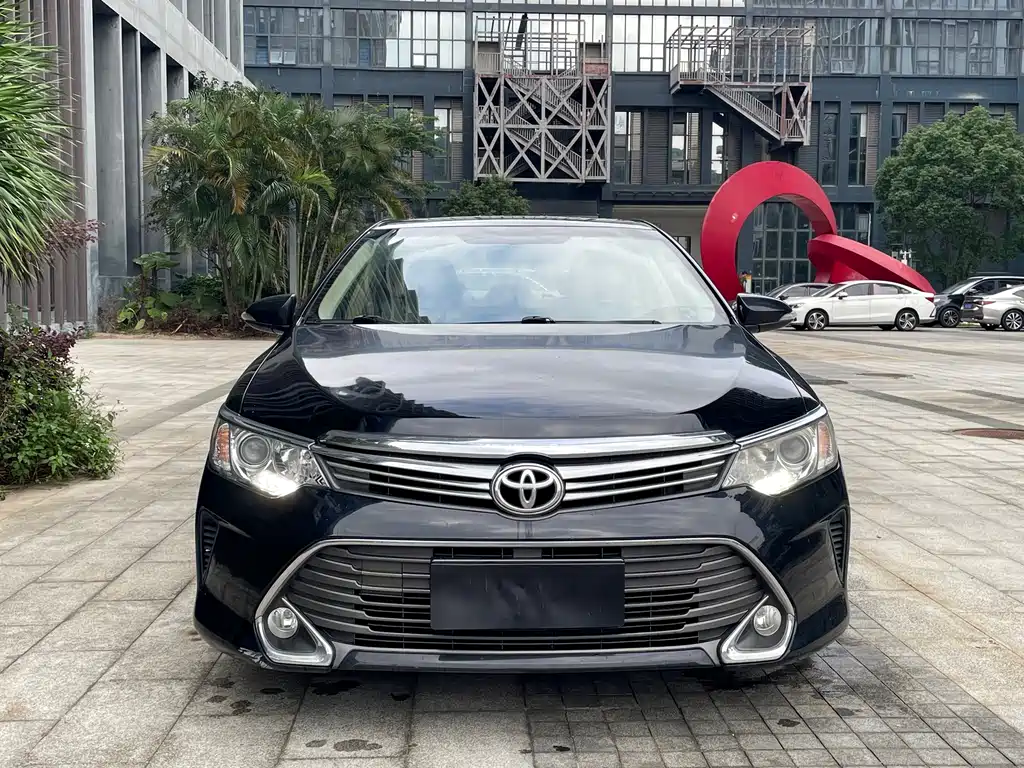 Toyota Camry 2015 2.0E Elite Edition 2015 - thumbnail 2