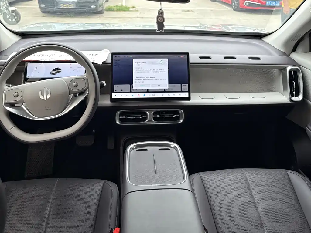 Leapmotor Leapmotor B10 2025 510 Yuexiang Edition 2025 - thumbnail 7