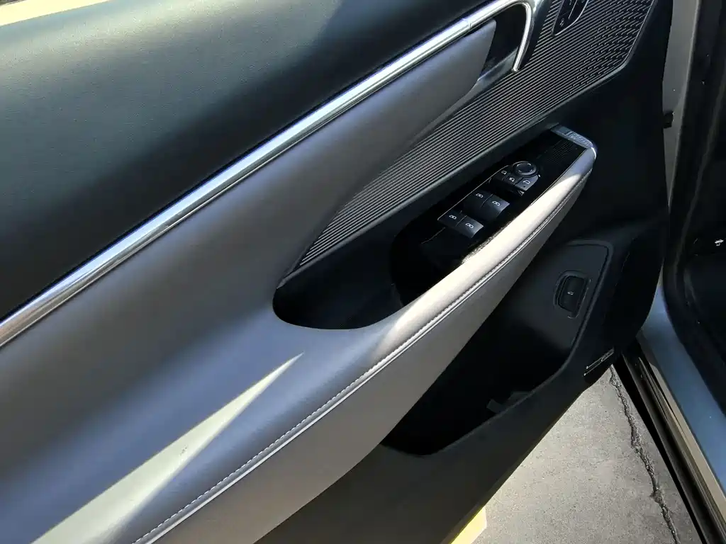 Buick Buick E5 2025 - thumbnail 9