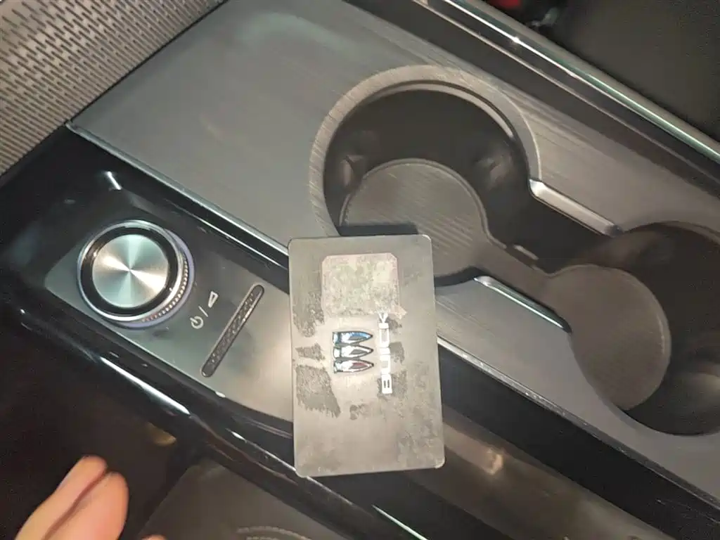 Buick Buick E5 2023 Pioneer Edition 2024 - thumbnail 9