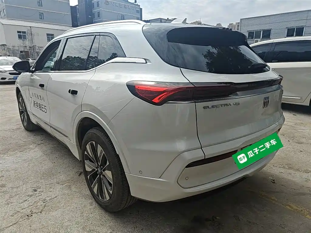 Buick Buick E5 2025 620km Premium Edition 2025 - thumbnail 5