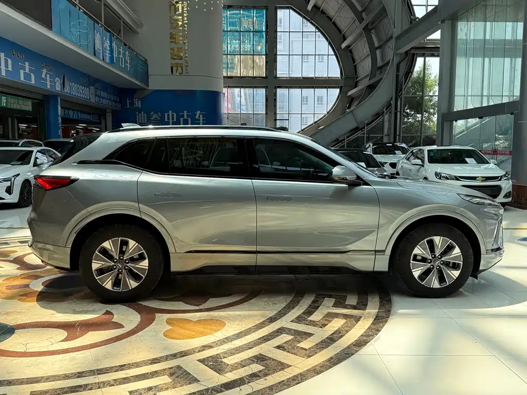 Buick Buick E5 2023 Standard Range Edition 2023 - thumbnail 8