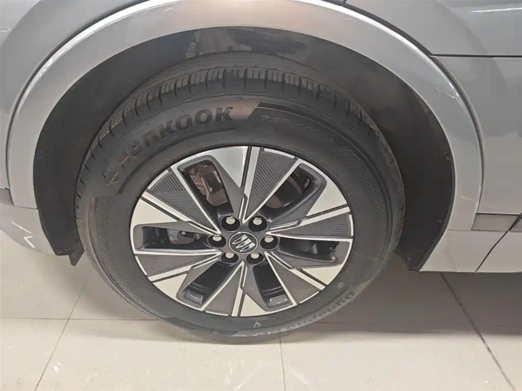 Buick Buick E5 2023 Pioneer Edition 2024 - thumbnail 23