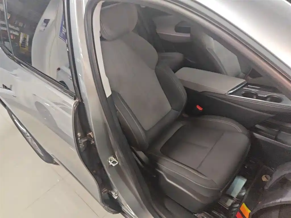 Buick Buick E5 2023 Pioneer Edition 2024 - thumbnail 25