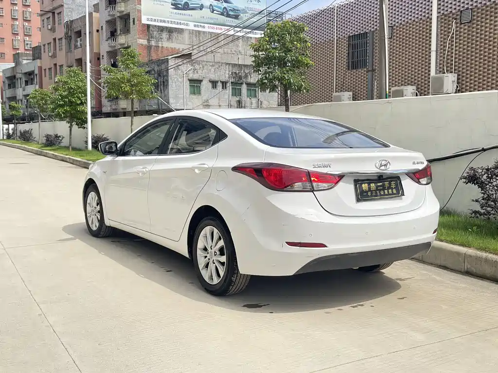 Hyundai 2016 Hyundai Elantra Langdong 1.6L Automatic Intelligent 2016 - thumbnail 6