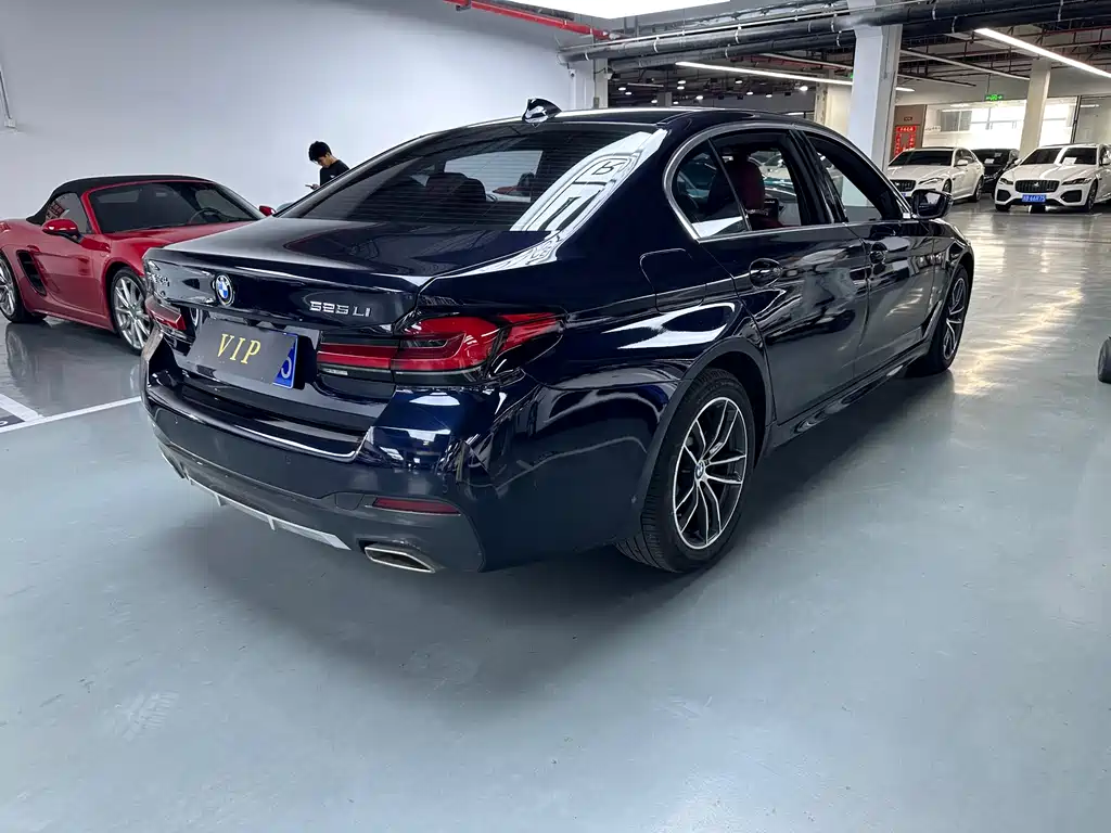 BMW BMW 5 Series 2022 Facelift II 525Li M Sport Package 2022 - thumbnail 14