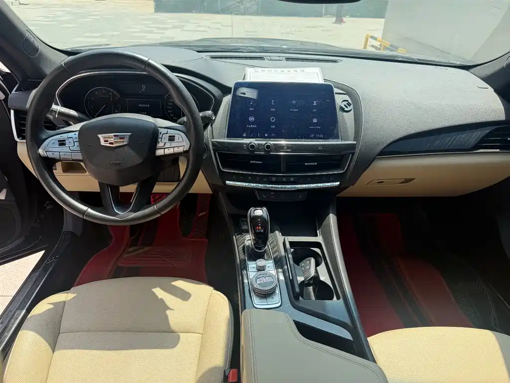 Cadillac Cadillac CT5 2020 Facelift 28T Luxury 2020 - thumbnail 4