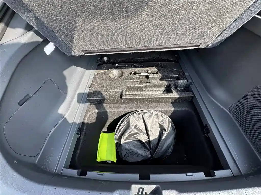Dongfeng eπ eπ007 EV AWD Max 2025 - thumbnail 15