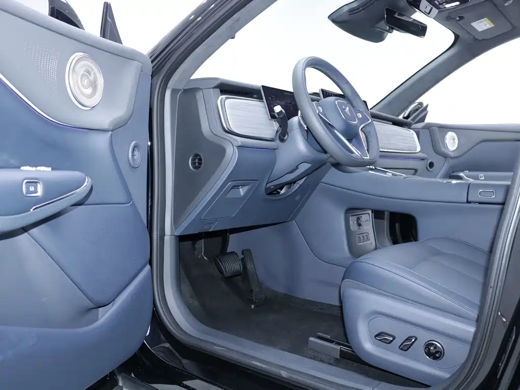 Voyah Automobile Voyah Zhiyin 2025 AWD Qiankun Edition 2025 - thumbnail 4