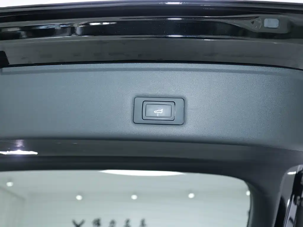 Voyah Automobile Voyah Zhiyin 2025 AWD Qiankun Edition 2025 - thumbnail 21