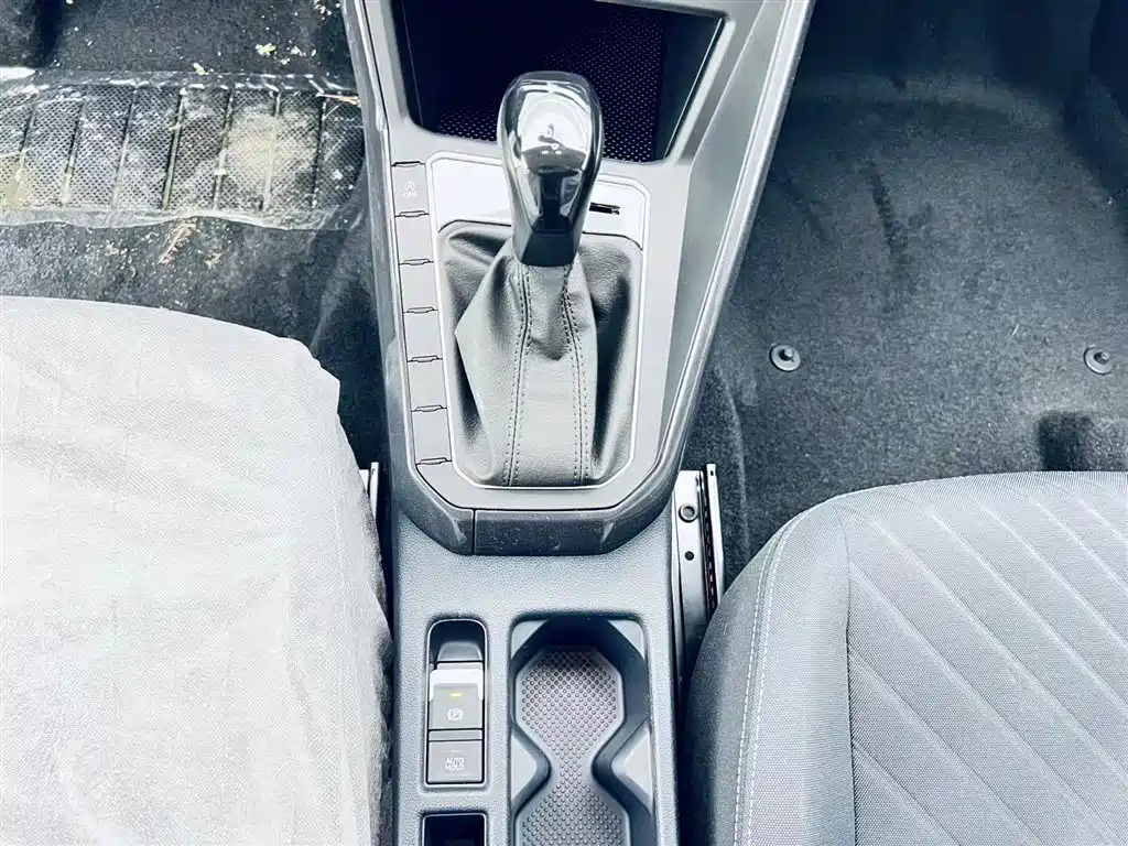 Volkswagen Lavida 2026 New锐 1.5L Outstanding New逸 Edition 2026 - thumbnail 15