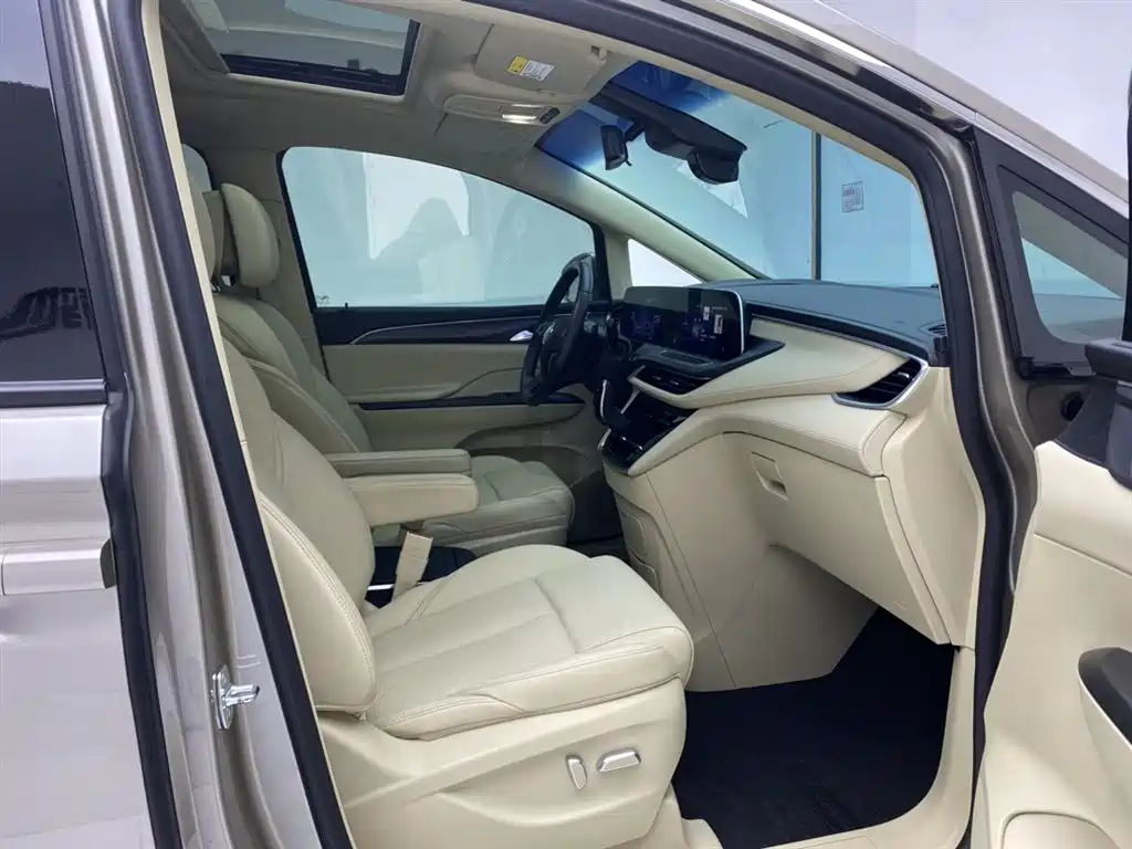 Buick Buick GL8 ES 2024 - thumbnail 18