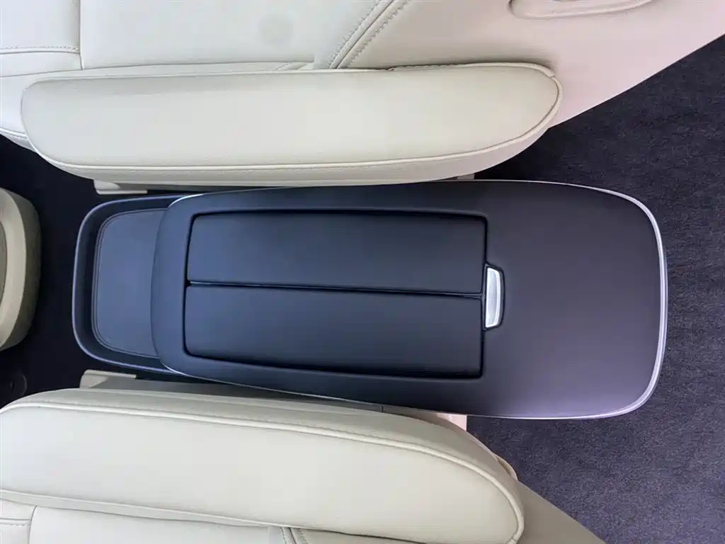 Buick Buick GL8 ES 2024 - thumbnail 21