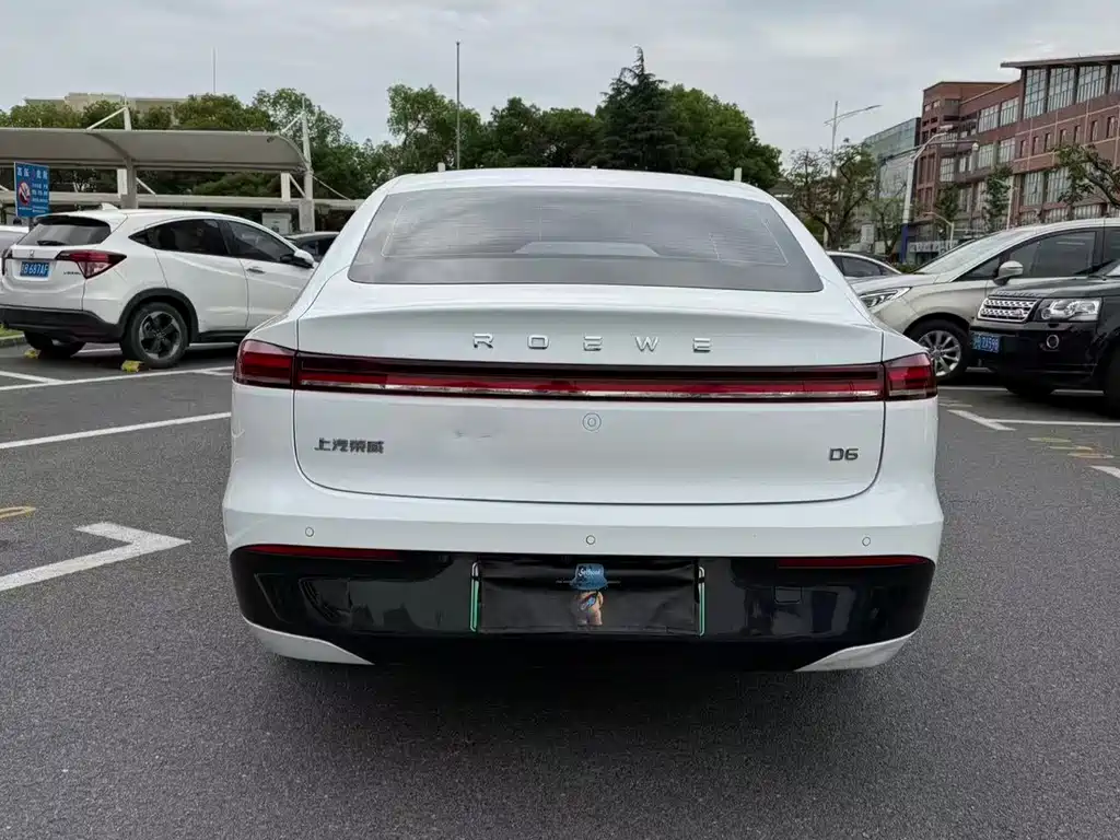Roewe Roewe D6 2025 - thumbnail 15