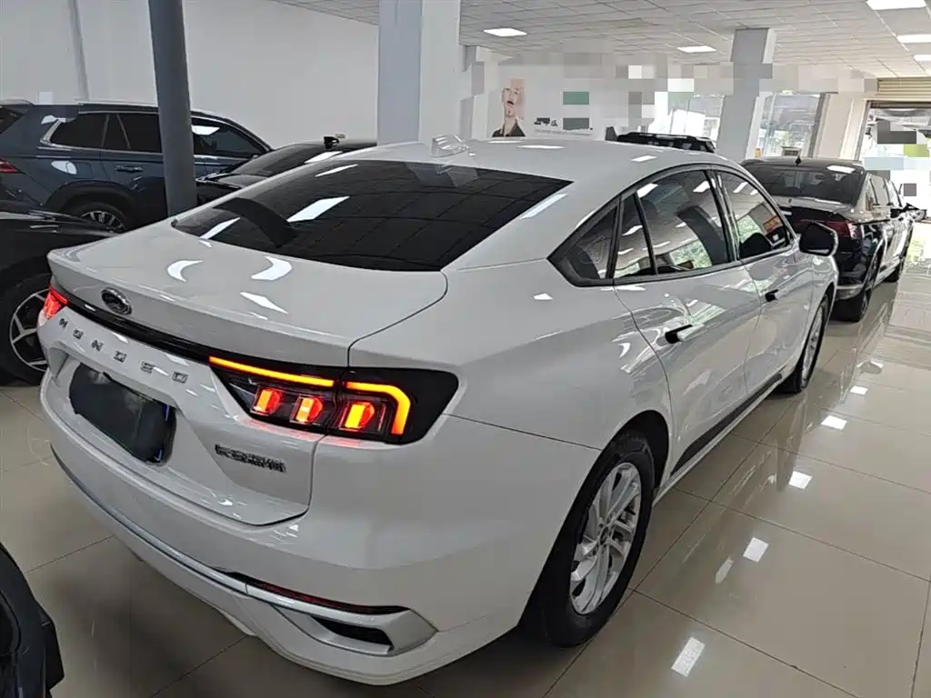 Ford Mondeo 2025 1.5T EcoBoost Shuya 2024 - thumbnail 7