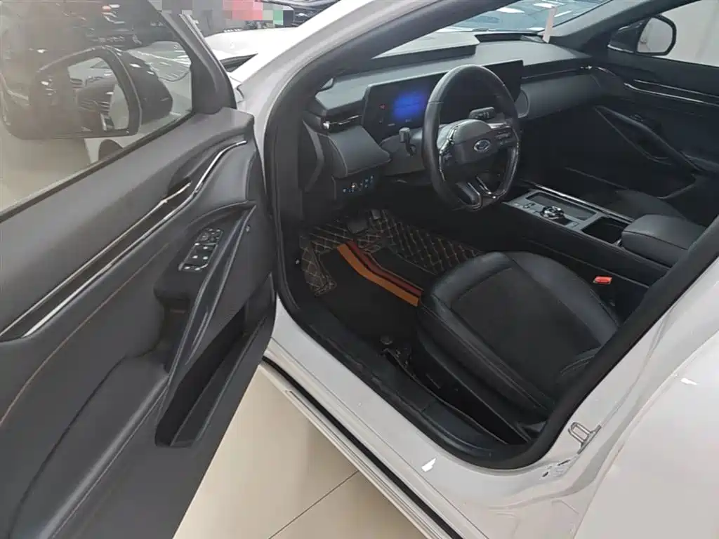 Ford Mondeo 2025 1.5T EcoBoost Shuya 2024 - thumbnail 16