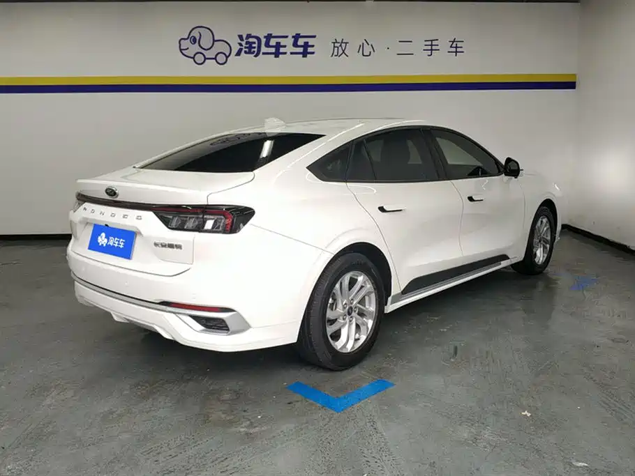 Ford Mondeo 2025 1.5T EcoBoost Shuya 2025 - thumbnail 3