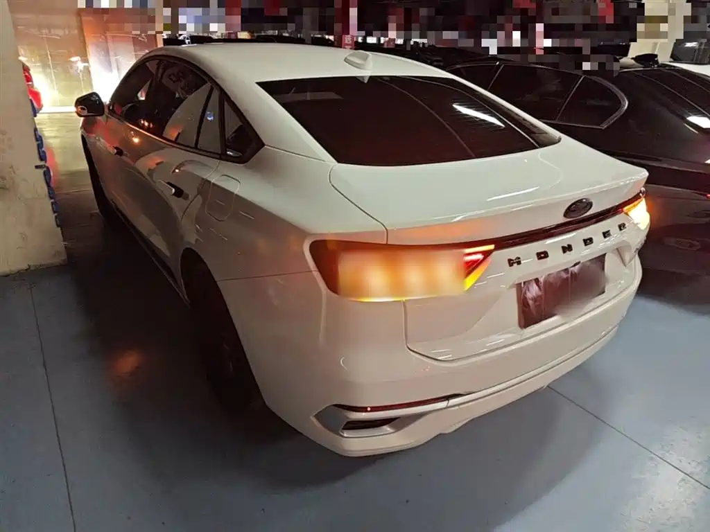 Ford Mondeo 2025 1.5T EcoBoost Shuya 2025 - thumbnail 5
