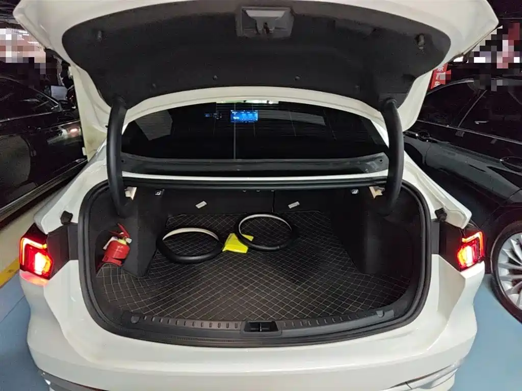 Ford Mondeo 2025 1.5T EcoBoost Shuya 2025 - thumbnail 19