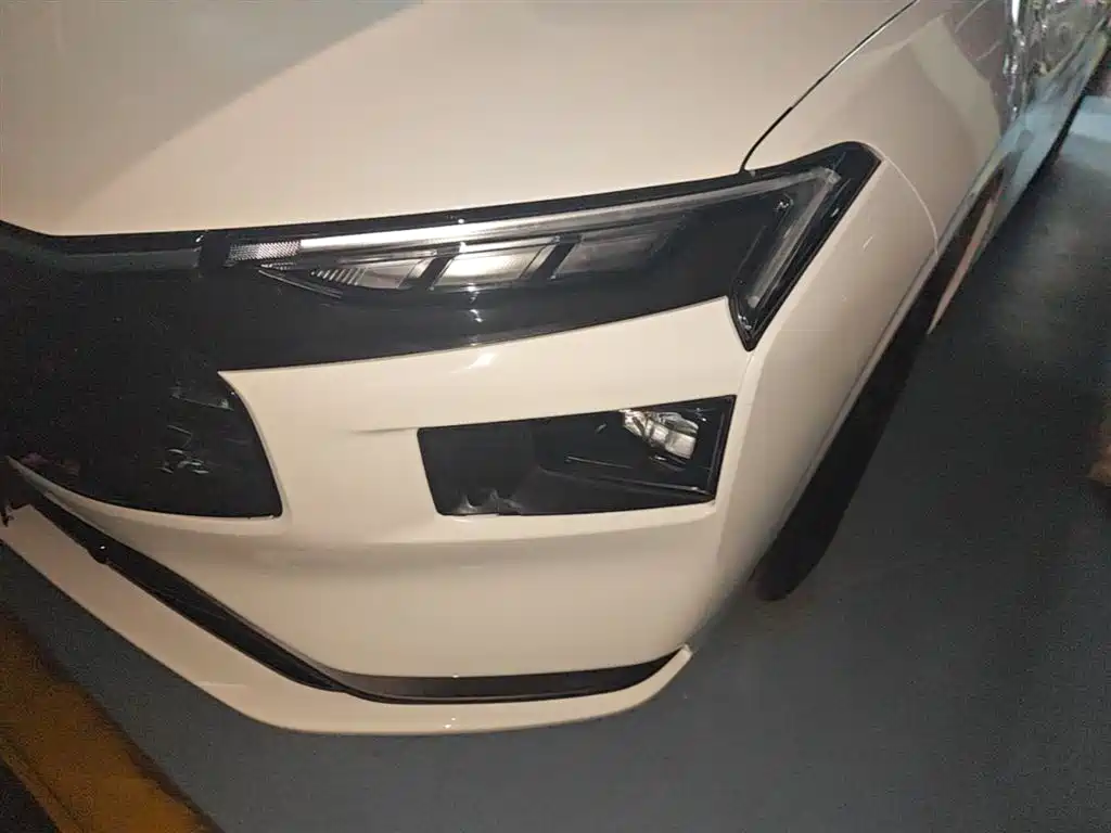 Ford Mondeo 2025 1.5T EcoBoost Shuya 2025 - thumbnail 24