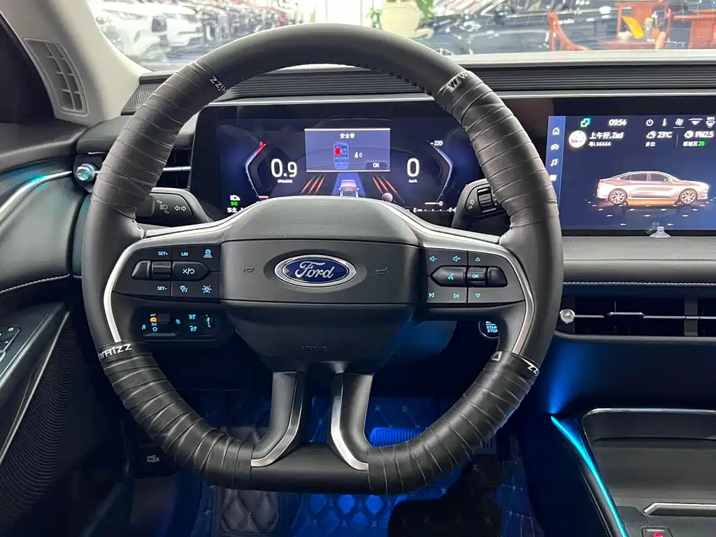 Ford Mondeo 2025 2.0T EcoBoost Luxury 2024 - thumbnail 17