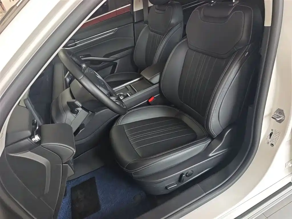 Ford Ford Mondeo 2025 2.0T EcoBoost Luxury 2025 - thumbnail 15