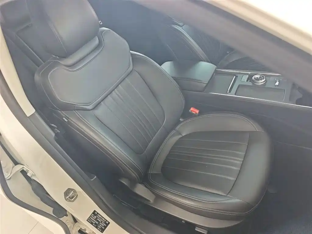 Ford Ford Mondeo 2025 2.0T EcoBoost Luxury 2025 - thumbnail 25