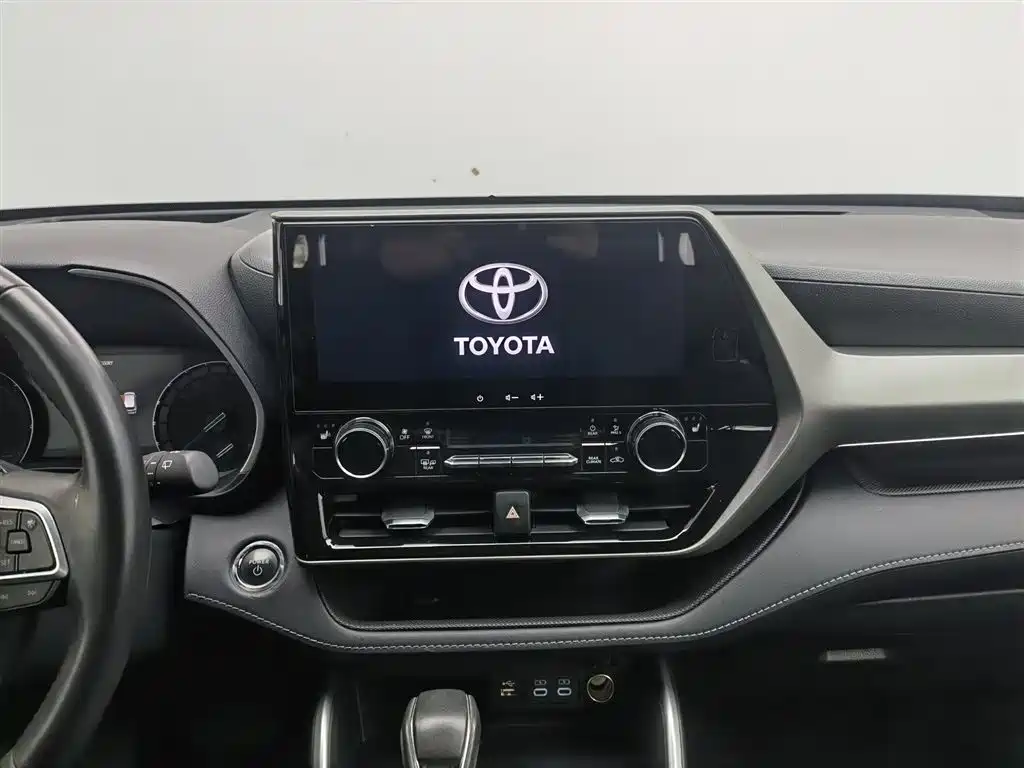 Toyota Highlander 2023 2.5L Hybrid AWD Premium 7-Seater 2024 - thumbnail 12