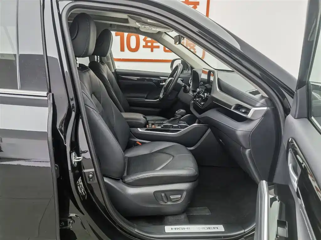 Toyota Highlander 2023 2.5L Hybrid AWD Premium 7-Seater 2024 - thumbnail 23