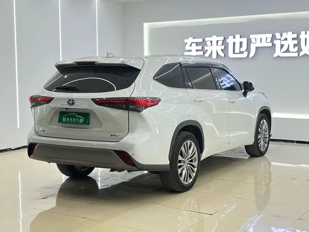 Toyota Toyota Highlander 2023 2.5L HEV AWD Prestige 7-Seater 2024 - thumbnail 7