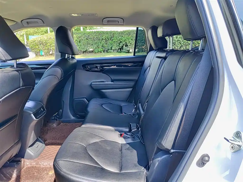 Toyota Highlander 2023 2.5L Hybrid AWD Elite Edition 7-Seater 2023 - thumbnail 8