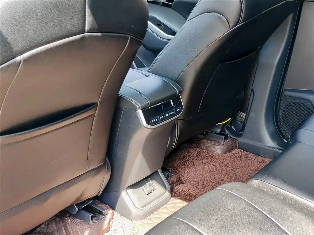 Toyota Highlander 2023 2.5L Hybrid AWD Elite Edition 7-Seater 2023 - thumbnail 9