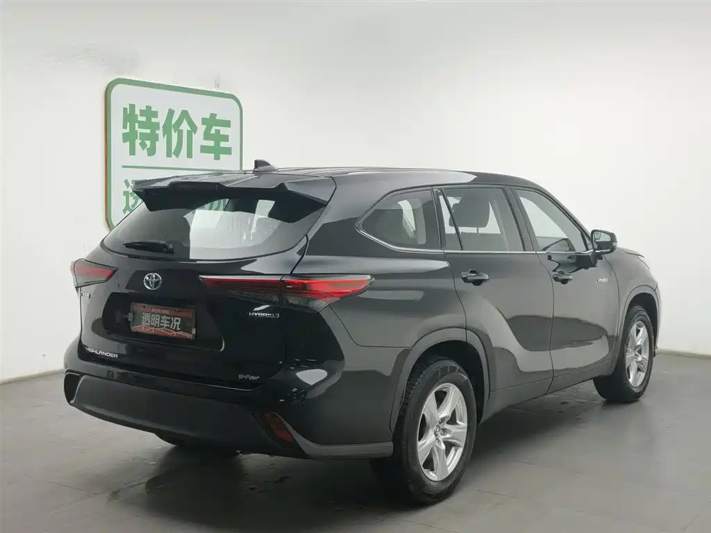 Toyota Highlander 2023 2.5L Hybrid AWD Elite Edition 7-Seater 2024 - thumbnail 2