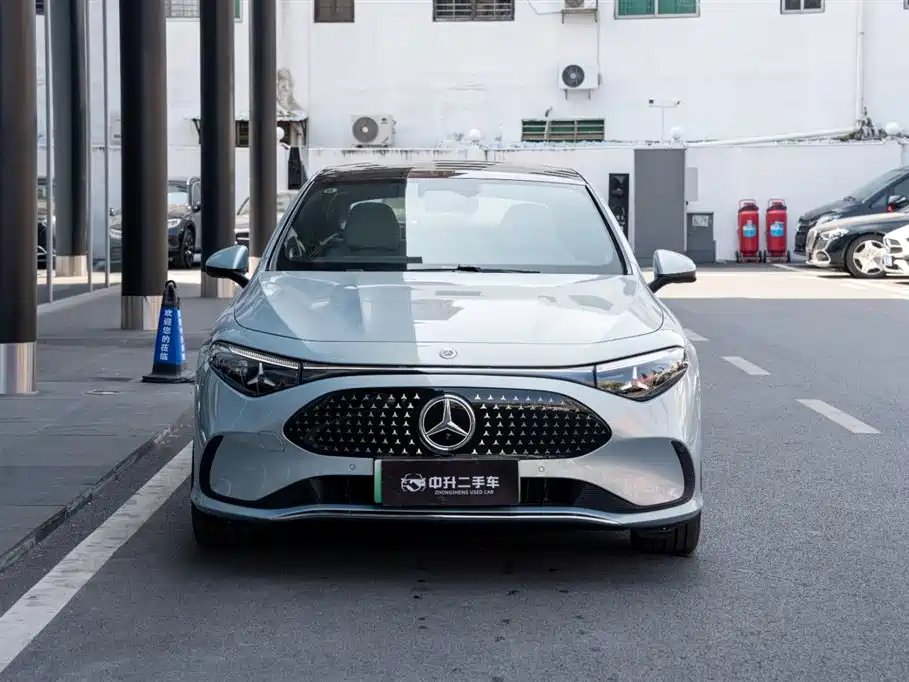 Mercedes-Benz Mercedes-Benz CLA 300L EV 2025 - thumbnail 2