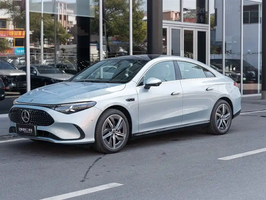 Mercedes-Benz Mercedes-Benz CLA 300L EV 2025 - thumbnail 3
