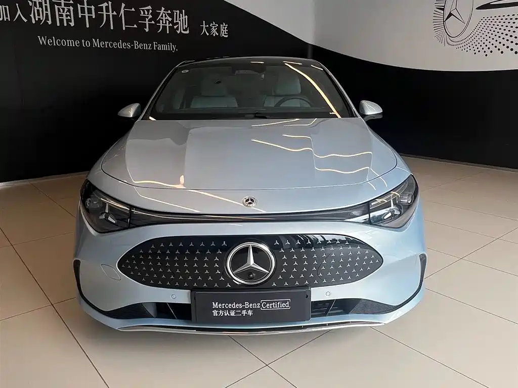Mercedes-Benz Mercedes-Benz CLA 300L EV 2025 - thumbnail 2