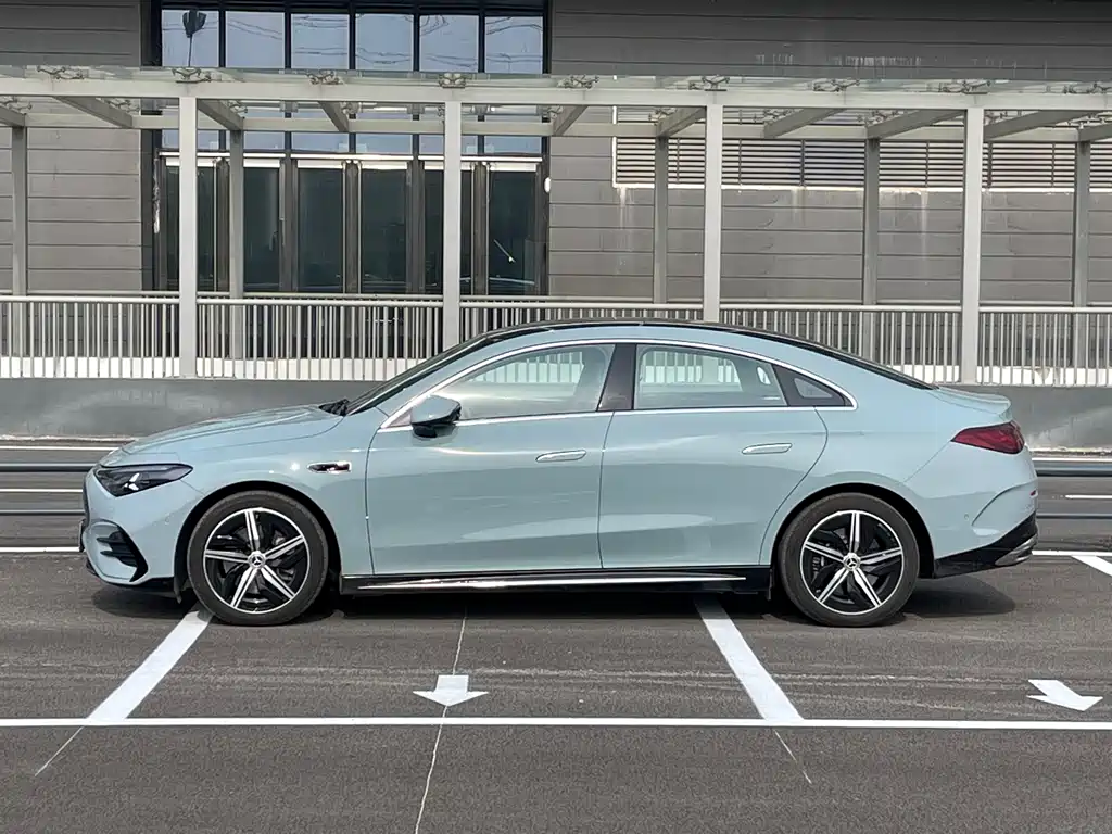 Mercedes-Benz Mercedes-Benz CLA 2025 300L Long Range Intelligent Edition 2025 - thumbnail 3