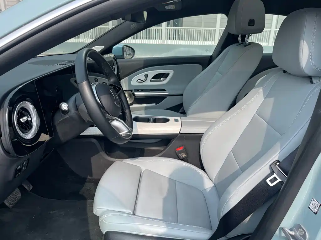 Mercedes-Benz Mercedes-Benz CLA 2025 300L Long Range Intelligent Edition 2025 - thumbnail 4