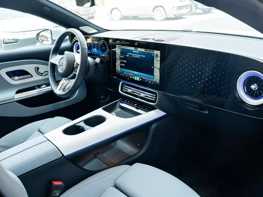 Mercedes-Benz Mercedes-Benz CLA 300L EV 2025 - thumbnail 7