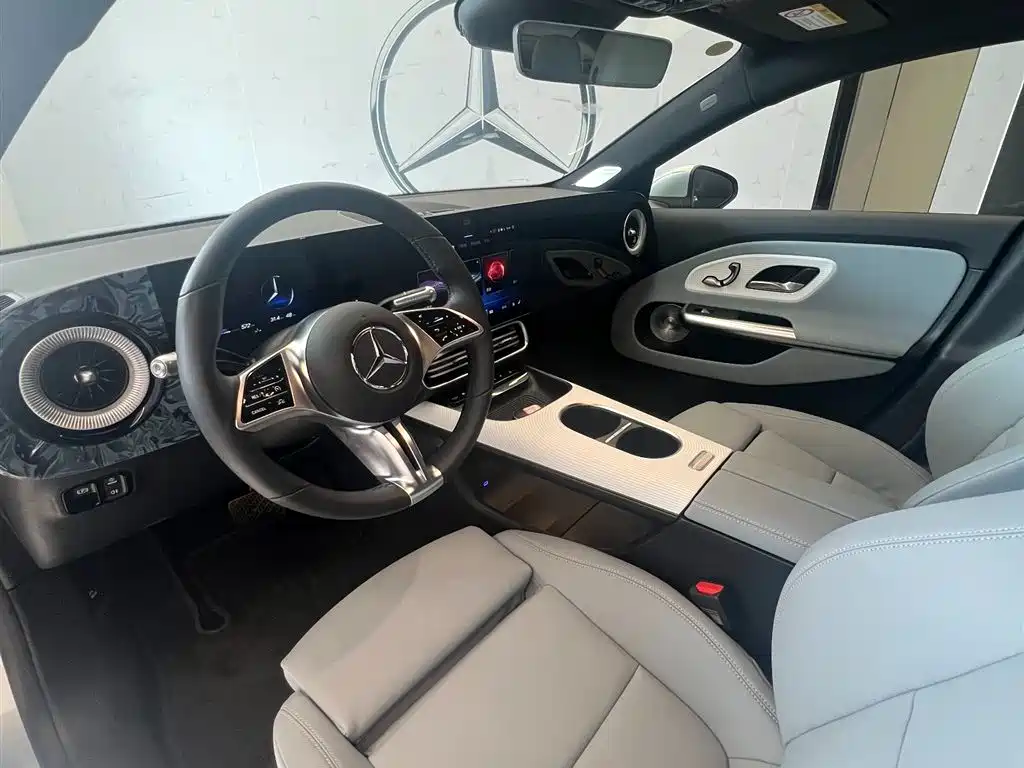 Mercedes-Benz Mercedes-Benz CLA 300L EV 2025 - thumbnail 11