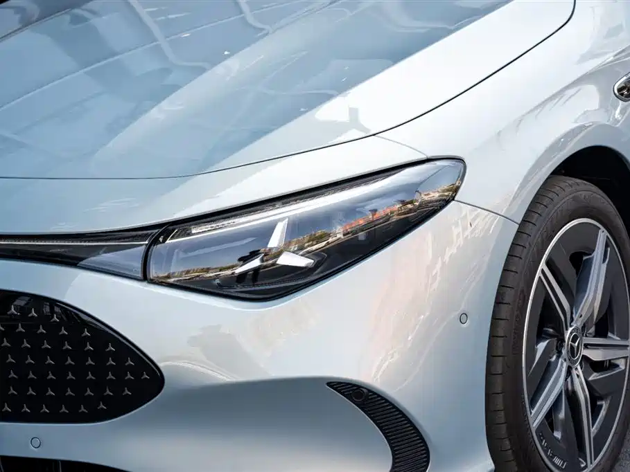 Mercedes-Benz Mercedes-Benz CLA 300L EV 2025 - thumbnail 13