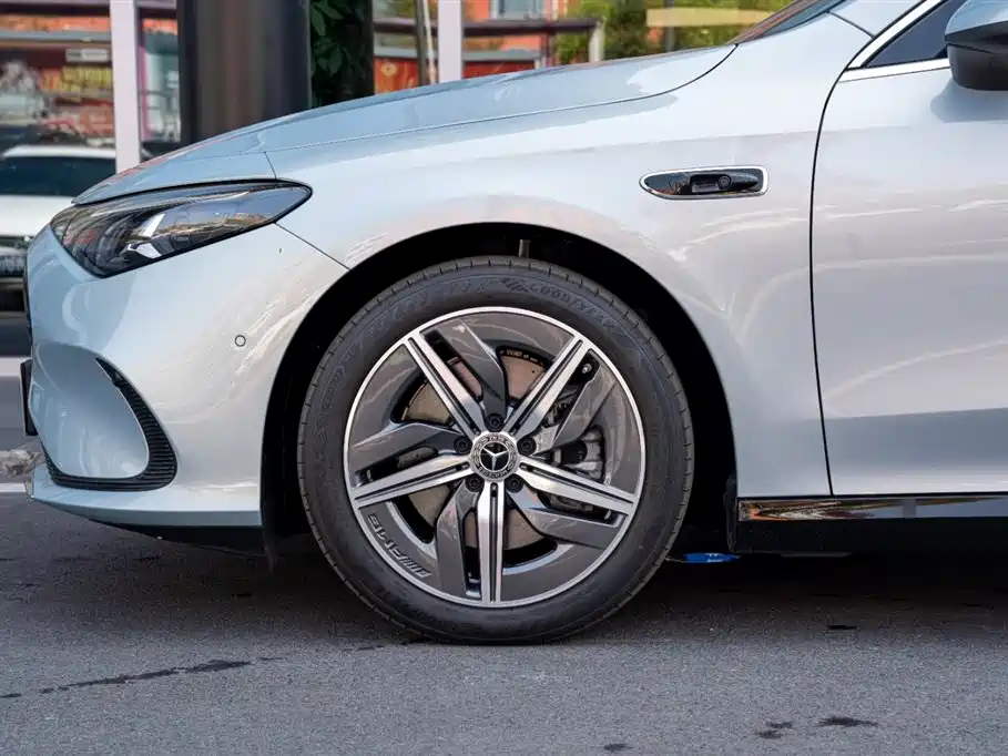 Mercedes-Benz Mercedes-Benz CLA 300L EV 2025 - thumbnail 15