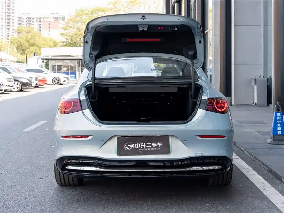 Mercedes-Benz Mercedes-Benz CLA 300L EV 2025 - thumbnail 16